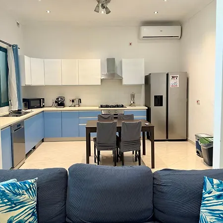 Parkside Maisonette Apartment