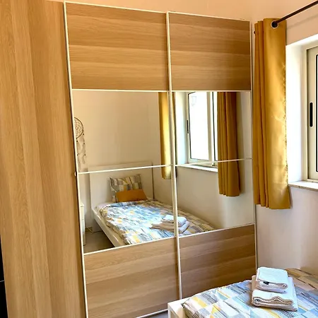 Апартаменты Parkside Maisonette *